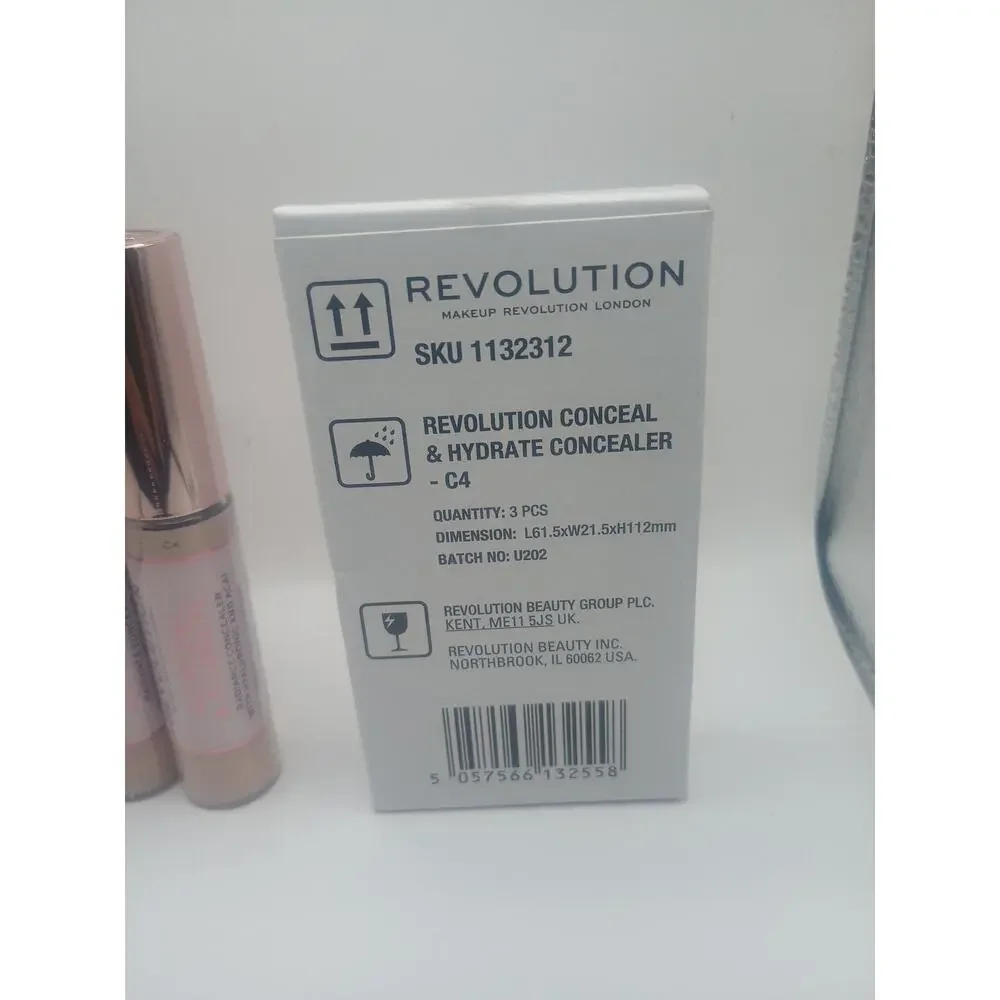 3 Pack Revolution Conceal & Hydrate Concealer Shade C4 / Full Coverage / New